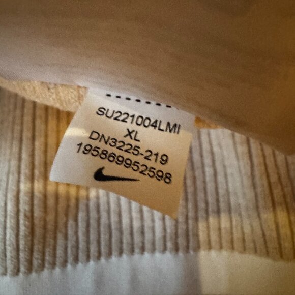 🔥 Nike x Jacquemus Polo Shirt XL  Streetwear Collab Hype Drop Neutral Beige 🔥 - Picture 15 of 16